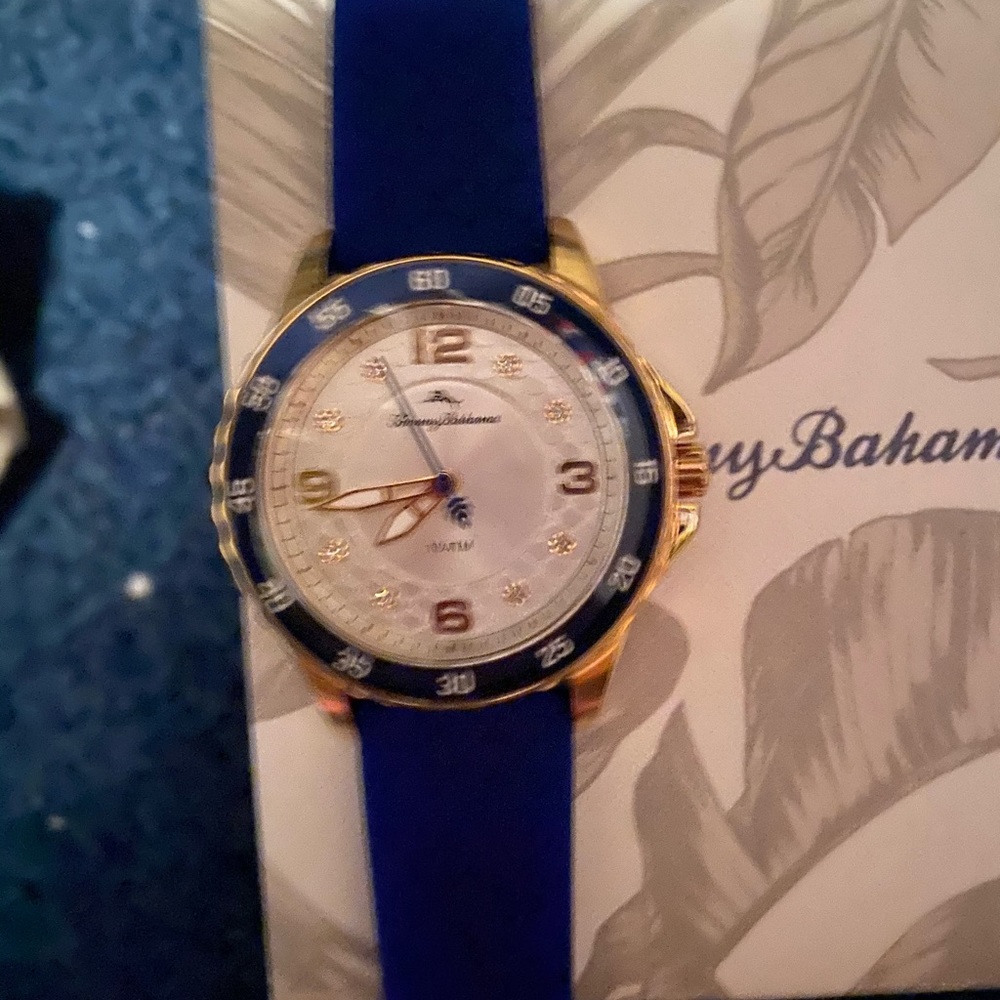 Tommy bahamas  watch quartz swarovski 41mm watch